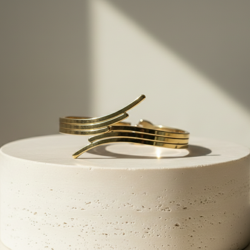 The Valerius Aegis Bangle | 18K Gold PVD Forged Steel | Waterproof & Perfume-Proof