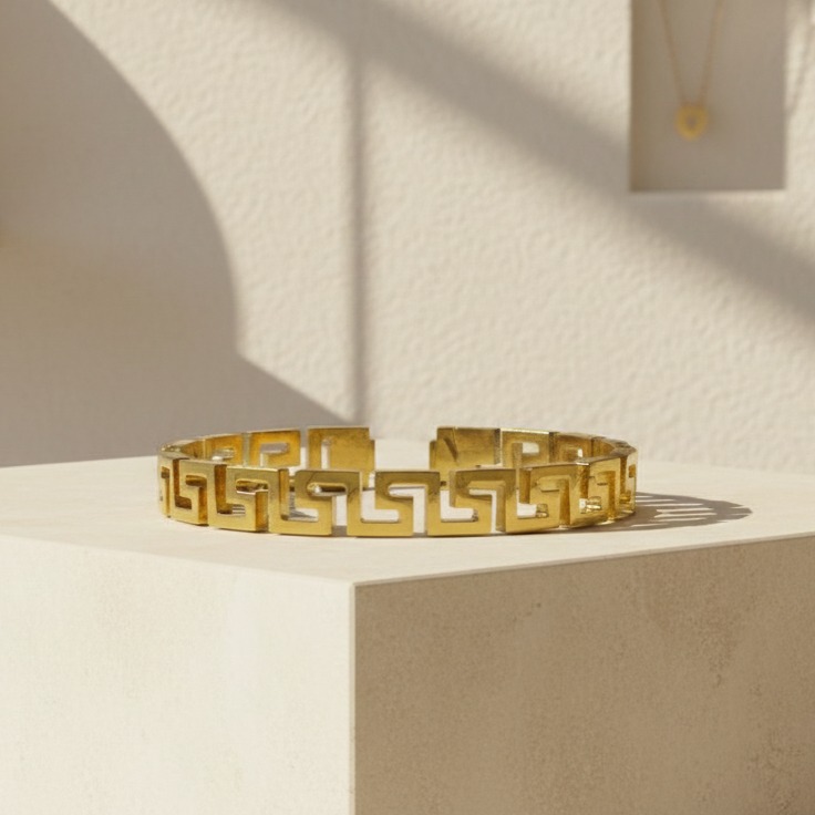The Sultana Aegis Bangle | 18K Gold PVD Forged Steel | Waterproof & Perfume-Proof