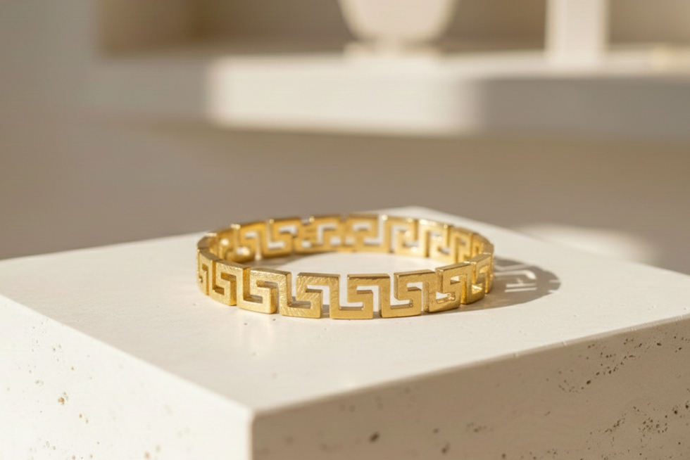 The Sultana Aegis Bangle | 18K Gold PVD Forged Steel | Waterproof & Perfume-Proof